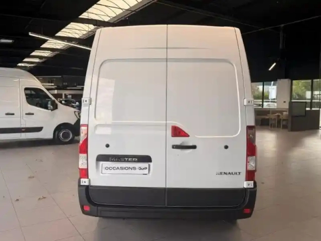 Renault Master fg f3500 l2h2 2.3 blue dci 135ch confort euro6e (17499?ht) — photo 6