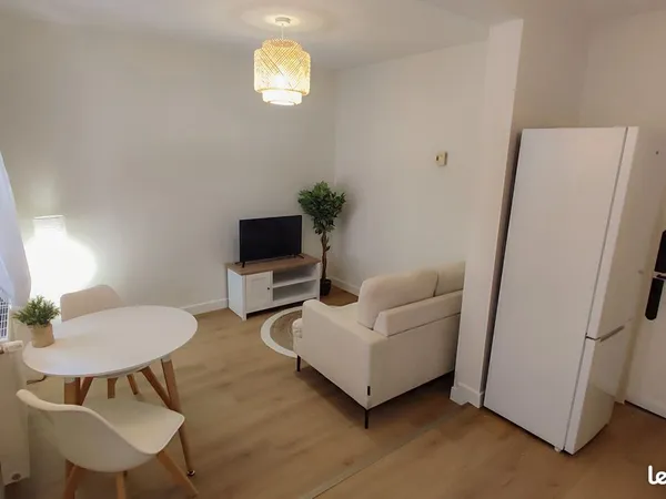 Charmante maison individuelle Rénovée et Meublée - Saint-Etienne-Du-Rouvray