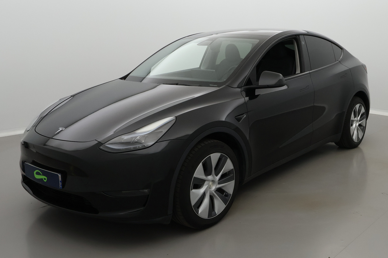Tesla MODEL Y — photo 1
