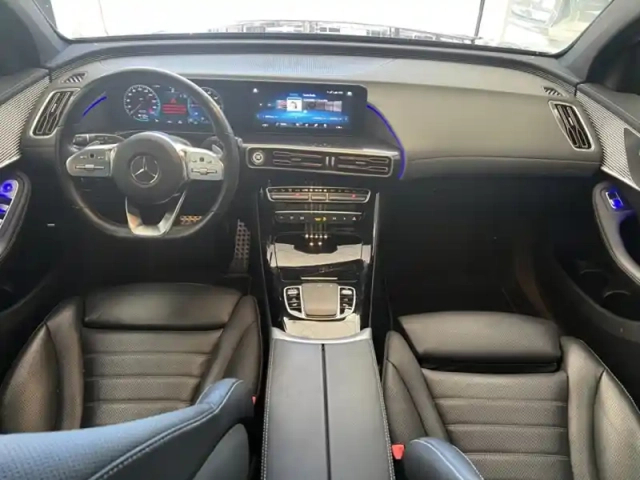 Mercedes Eqc 400 4matic — photo 10