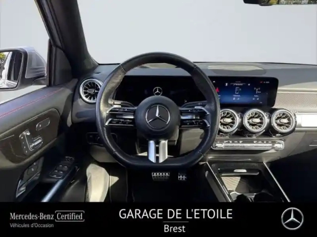 Mercedes Glb 200 d 150ch amg line 8g-dct — photo 7