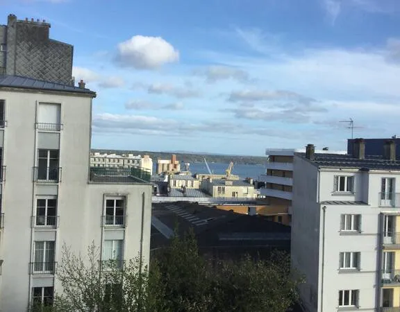 Appartement 6 pièces 148 m²