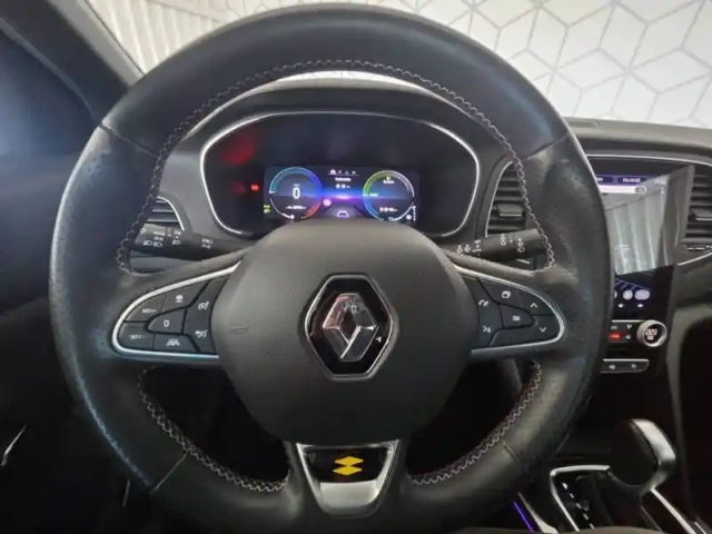 Renault Megane mégane iv berline e-tech plug-in hybride 160 — photo 73