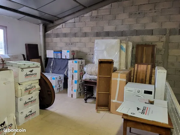 Stockage / garde-meubles