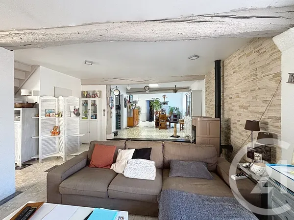 Maison 6 pièces 291 m²