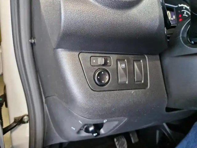 Dacia Spring 45ch essential — photo 14