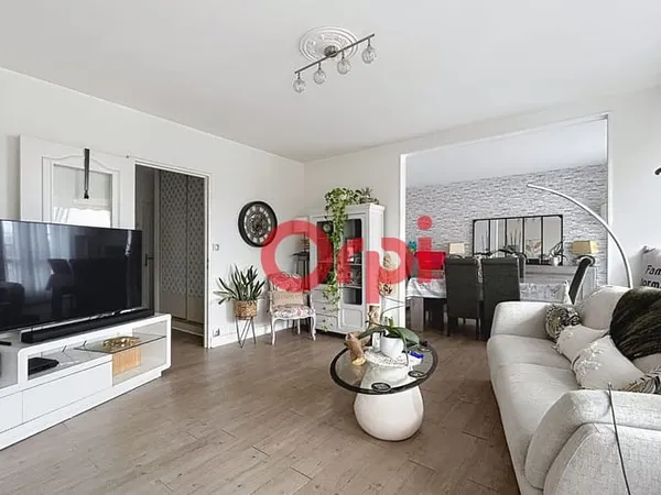 Appartement 4 pièces 83 m²