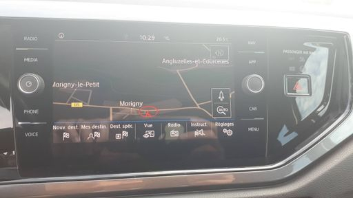 Volkswagen Polo 1 TSI 115 - R-Line – 2018 – 129202 km – Essence – Boîte Automatique — photo 5