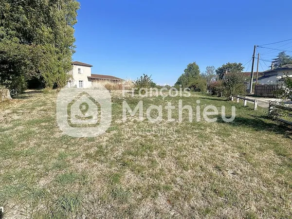 Terrain 757 m² Châtillon-sur-Chalaronne