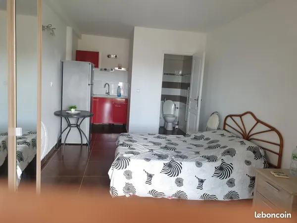 Loue studio meublé la Garde