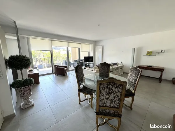 Appartement 4 pièces 100 m²