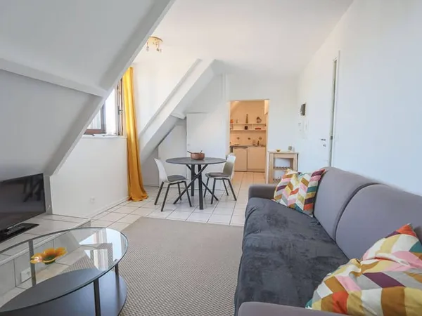 Triplex 1 pièce 27 m²