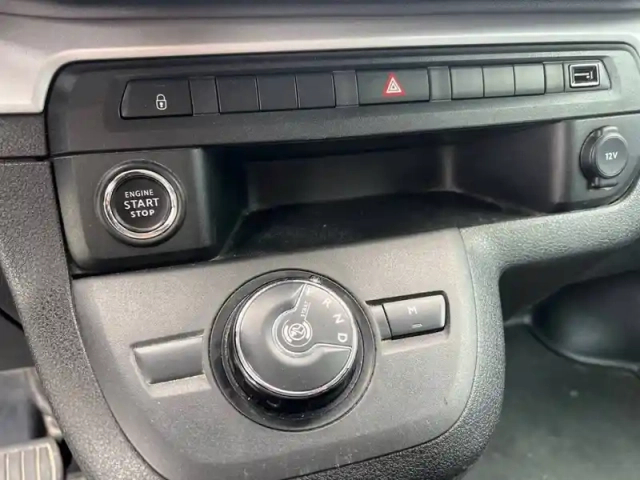 Opel Vivaro ca fixe l2 2.0 diesel 180 ch bva8 — photo 14