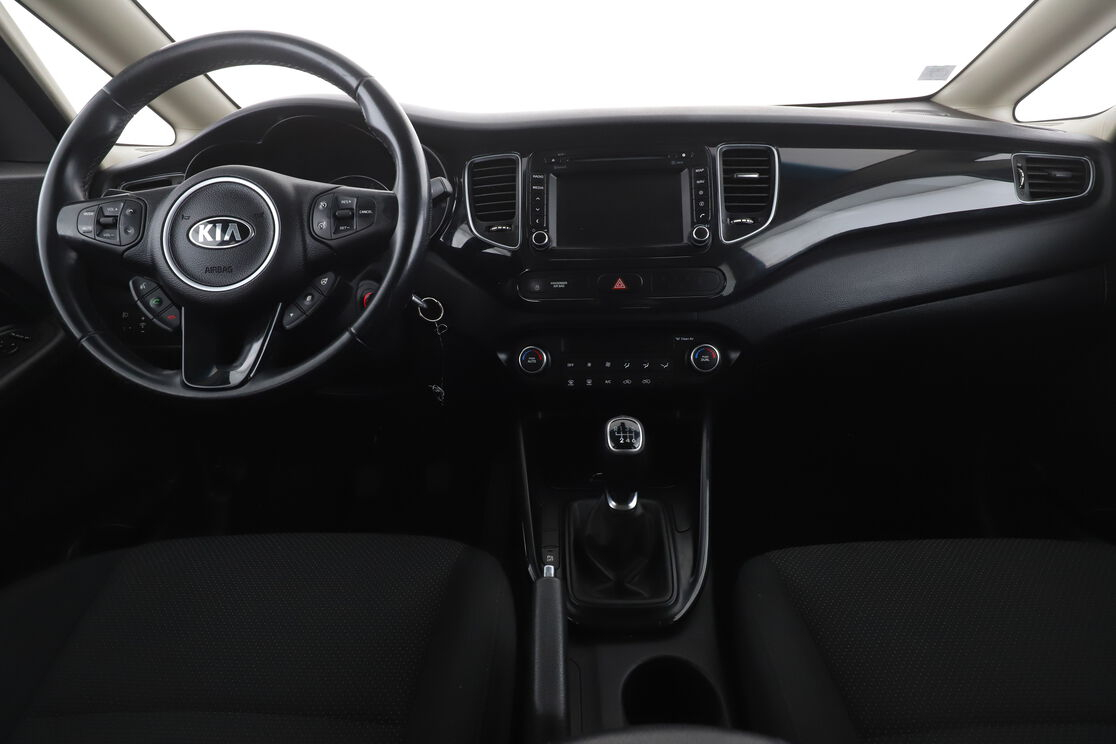 Kia Carens 1.7 CRDi ISG UEFA Euro 2016 — photo 11