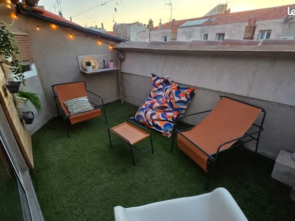 Loue Duplex avec terrasse Mourillon