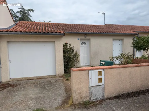 Loue maison avec garage