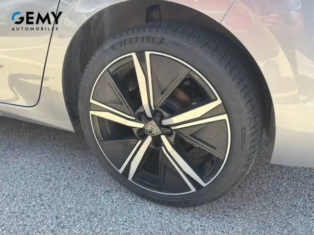 Peugeot 308 hybrid 145 e-dcs6 — photo 11