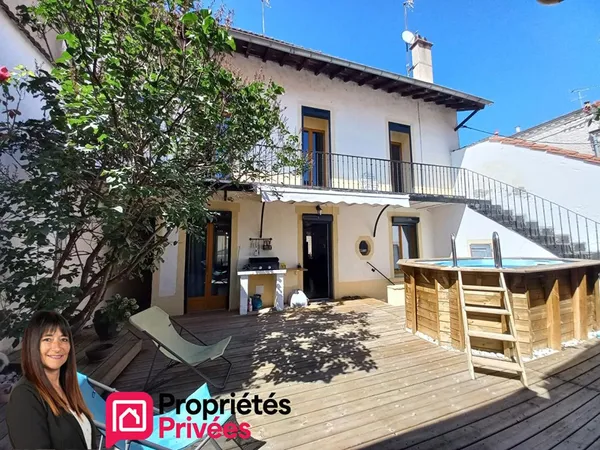 Maison Le Coteau 8 pièce(s) 137 m2