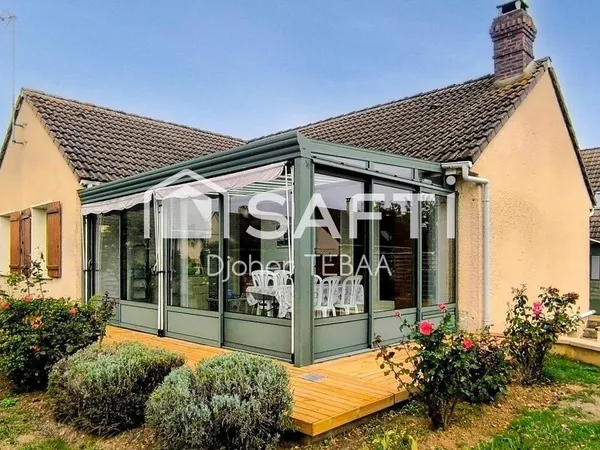 Plus de 108 m² au total avec véranda et sous-sol