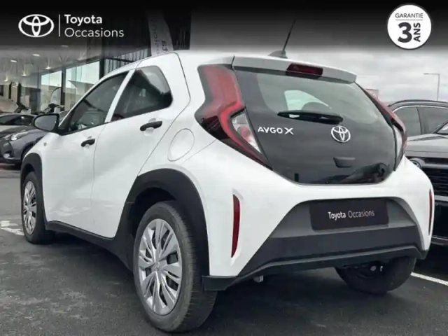 Toyota Aygo X 1.0 vvt-i 72ch active business — photo 2