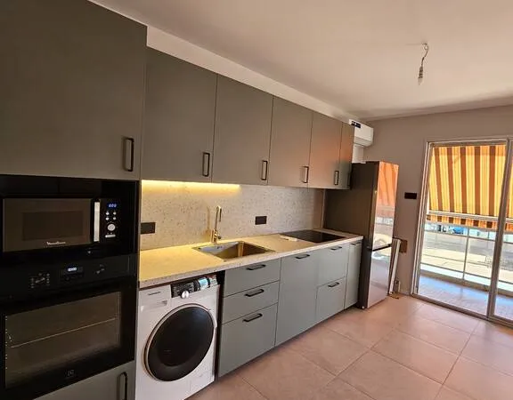 Appartement 3 pièces 77 m²