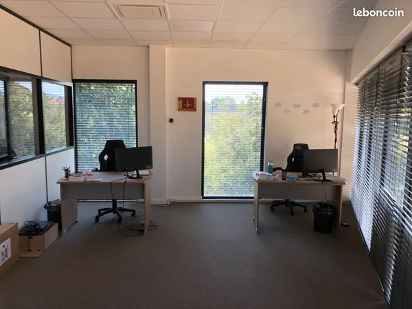 Bureaux à louer - 45m2 - Sainte-Consorce
