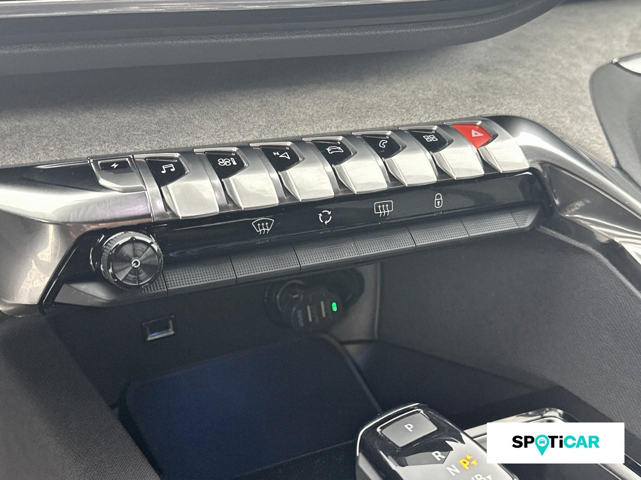 Peugeot 3008 gt hybrid 225 e-eat8 — photo 15