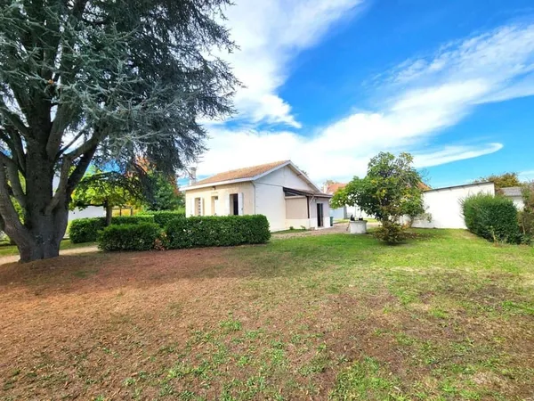 Maison de plain-pied 5 pièces 102 m²