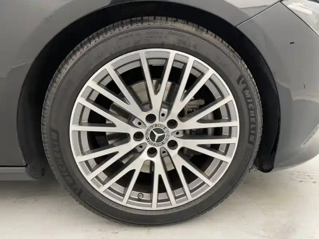 Mercedes Cla shooting brake 220 d 8g-dct — photo 13