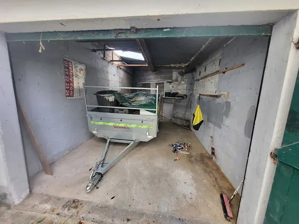 Parking 15 m²