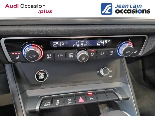 Audi Q3 35 tfsi 150 ch s tronic 7 — photo 15