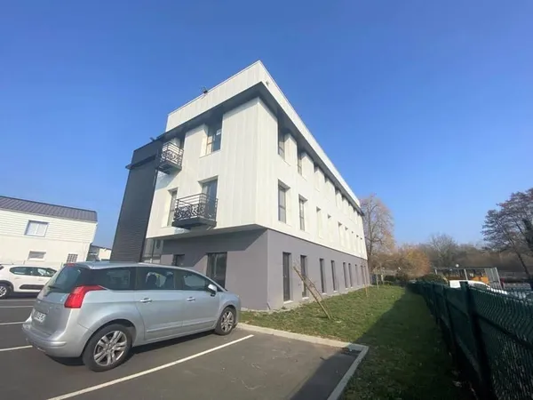 Bureaux 286 m²