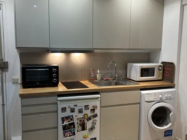 Location 4 mois - appartement T2 - Paris 17