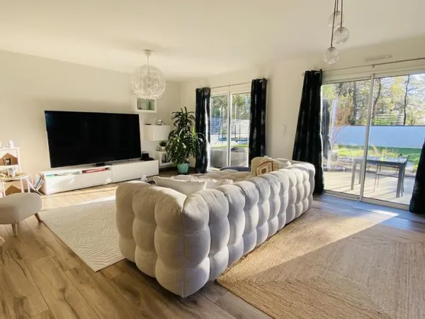 Maison 6 pièces 160 m²