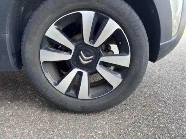 Citroën C3 1.2 puretech 110ch s&amp;s shine eat6 — photo 9