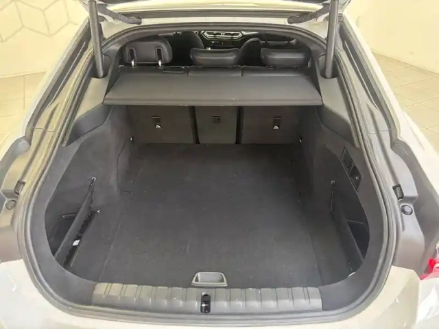 Bmw I4 edrive40 340 ch bva — photo 17