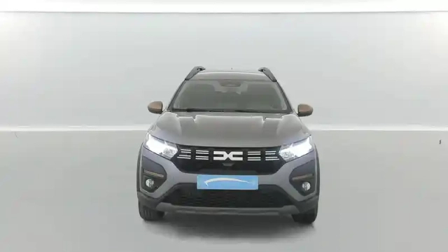 Dacia Jogger tce 110 7 places gsr2 — photo 16
