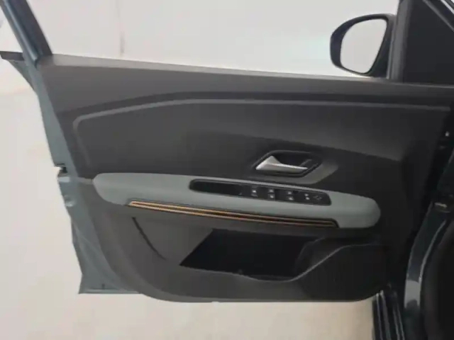 Dacia Jogger eco-g 120 auto 7 pl — photo 77