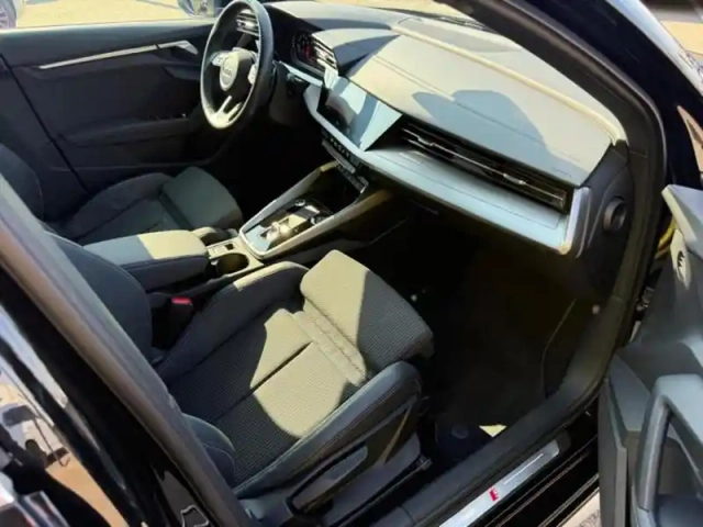 Audi A3 35 tfsi 1.5 150 s line s-troni — photo 12