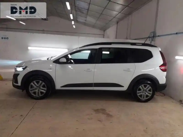 Dacia Jogger 1.0 eco-g 100ch extreme 7 places — photo 1
