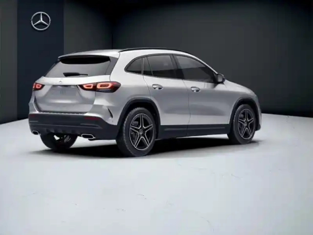 Mercedes Gla 200 d amg line — photo 5