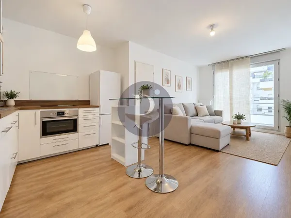 Choisy - Appartement 2 pièces lumineux avec balcon et place de parking