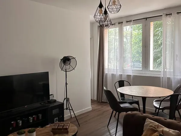 Bel appartement meublé T3 54.08m² à GRENOBLE