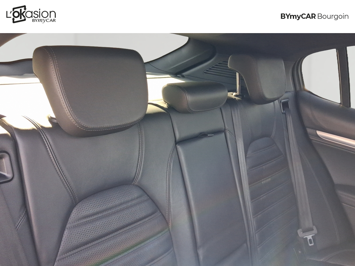 Alfa Romeo Stelvio 2.2 210 ch Q4 AT8 — photo 19