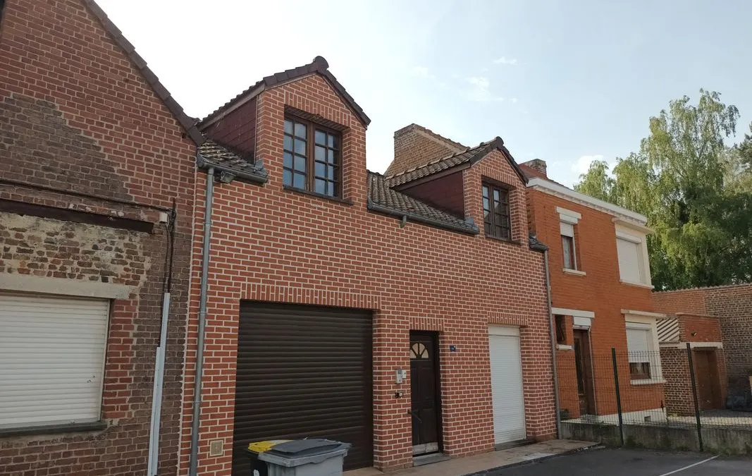 Photo 1