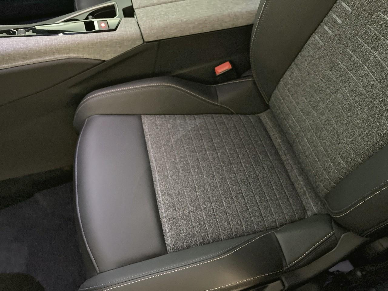 Peugeot 3008 hybrid 145 e-dcs6 allure — photo 9
