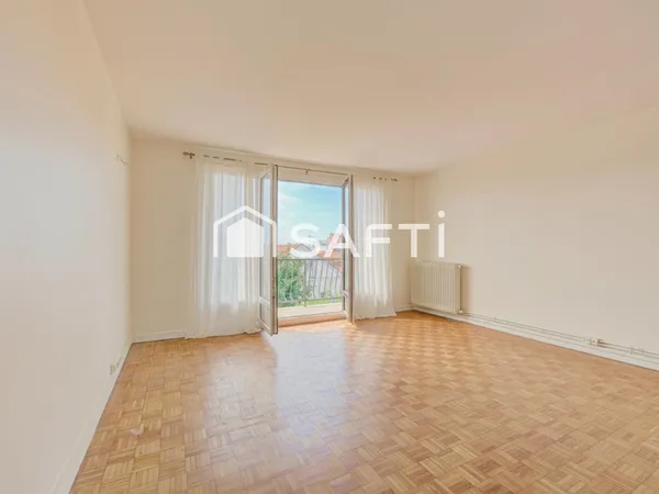Saint-Maur - Adamville | 2 pièces 49 m² avec balcon plein soleil