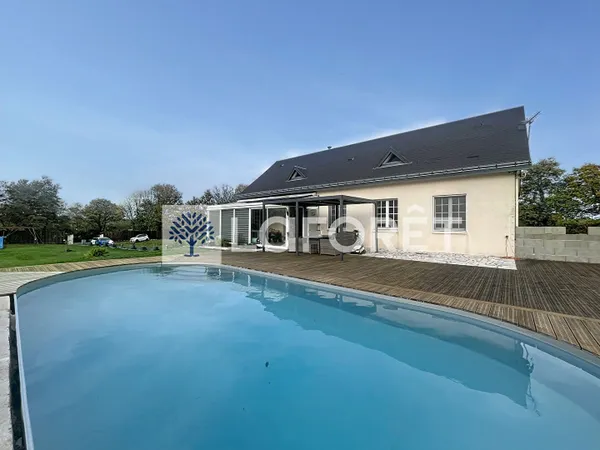 Maison 8 pièces 174 m²