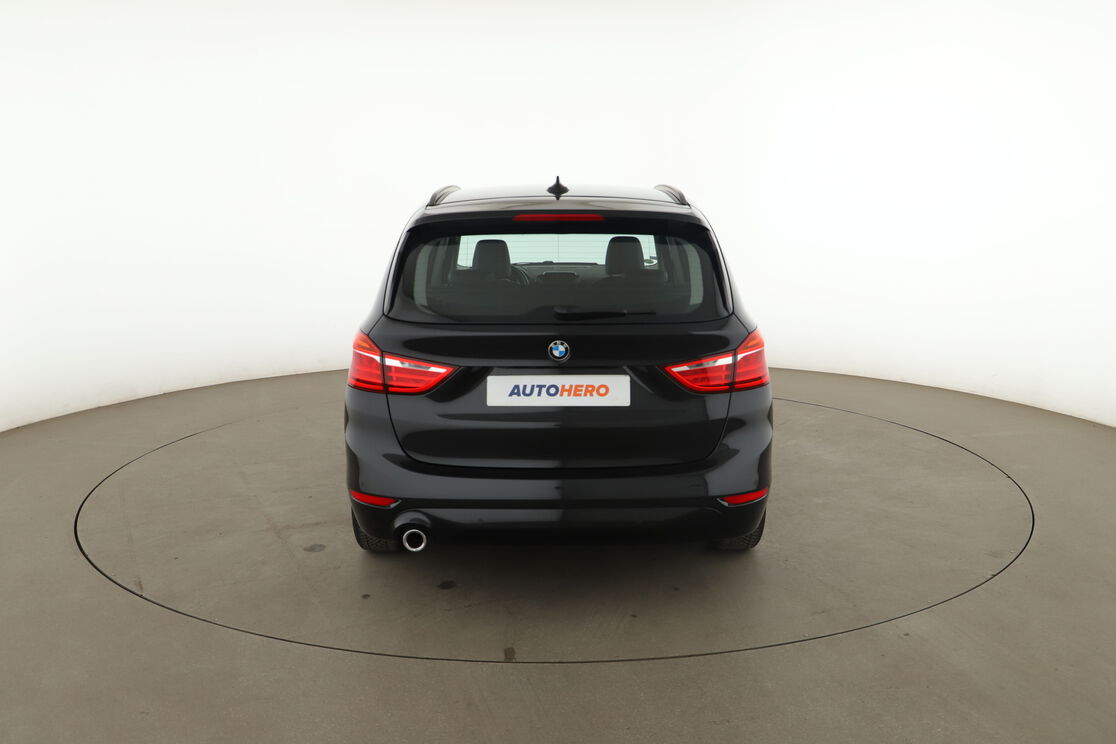 BMW Série 2 Gran Tourer 216d — photo 4