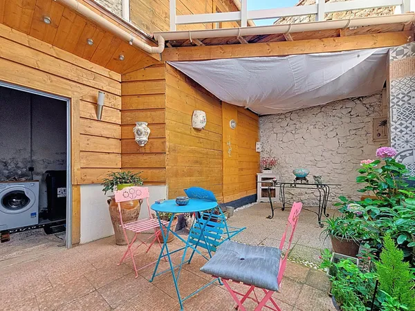 Maison rénovée de 158 m² avec terrasses, bureau et potentiel supplémentaire - Coeur d'Hérépian